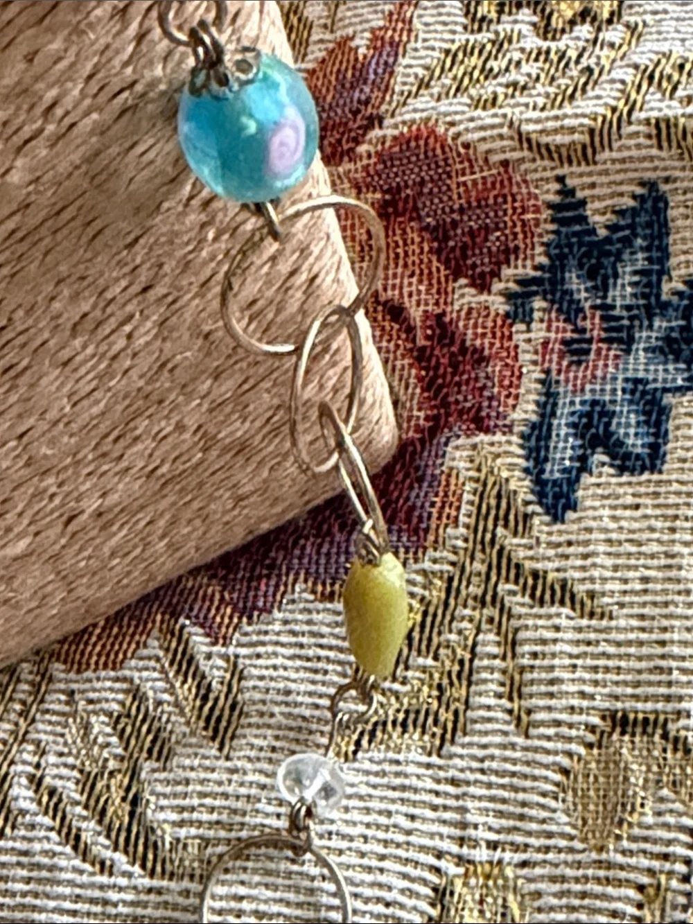 Long lovely light weight necklace many pretty beads and gemstones